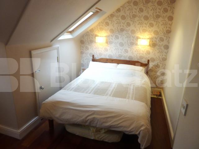 			FANTASTIC LARGE VICTORIAN FAMILY HOME!, 5 Bedroom, 1 bath, 1 reception House			 Shaftesbury Road, ARCHWAY/CROUCH END